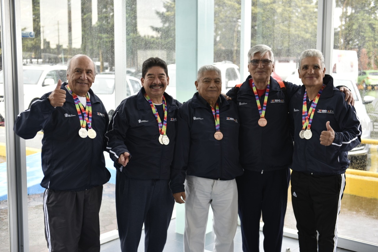 Adultos mayores de Atizapán se llevan 9 medallas en Olimpiada Estatal #regionmx