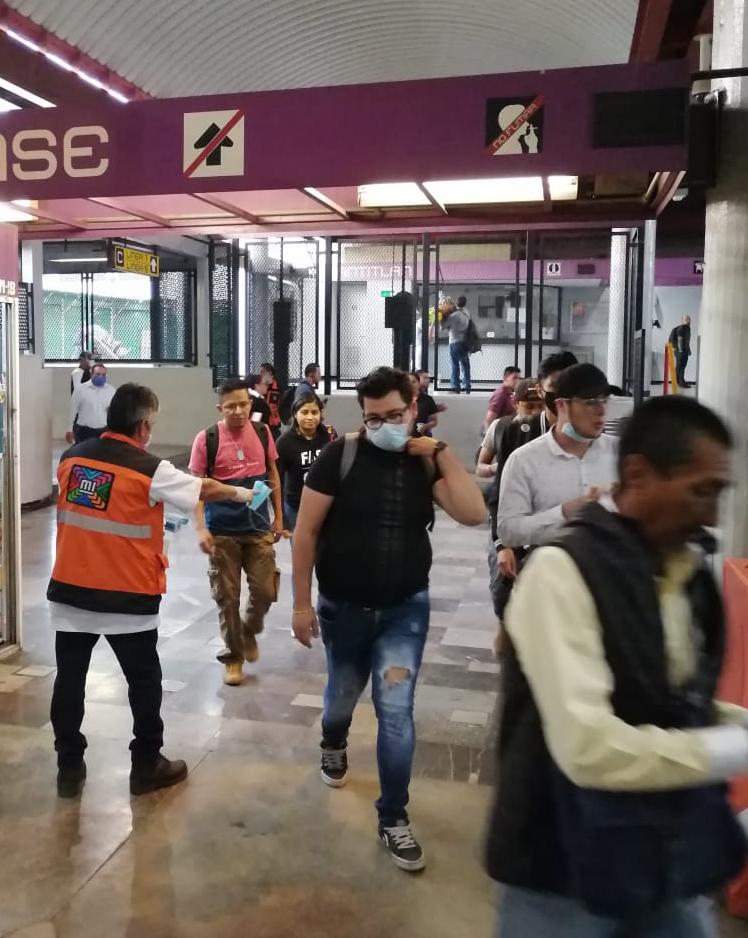 A partir de hoy el uso de cubrebocas será obligatorio para viajar en el Metro de la CDMX #regionmx