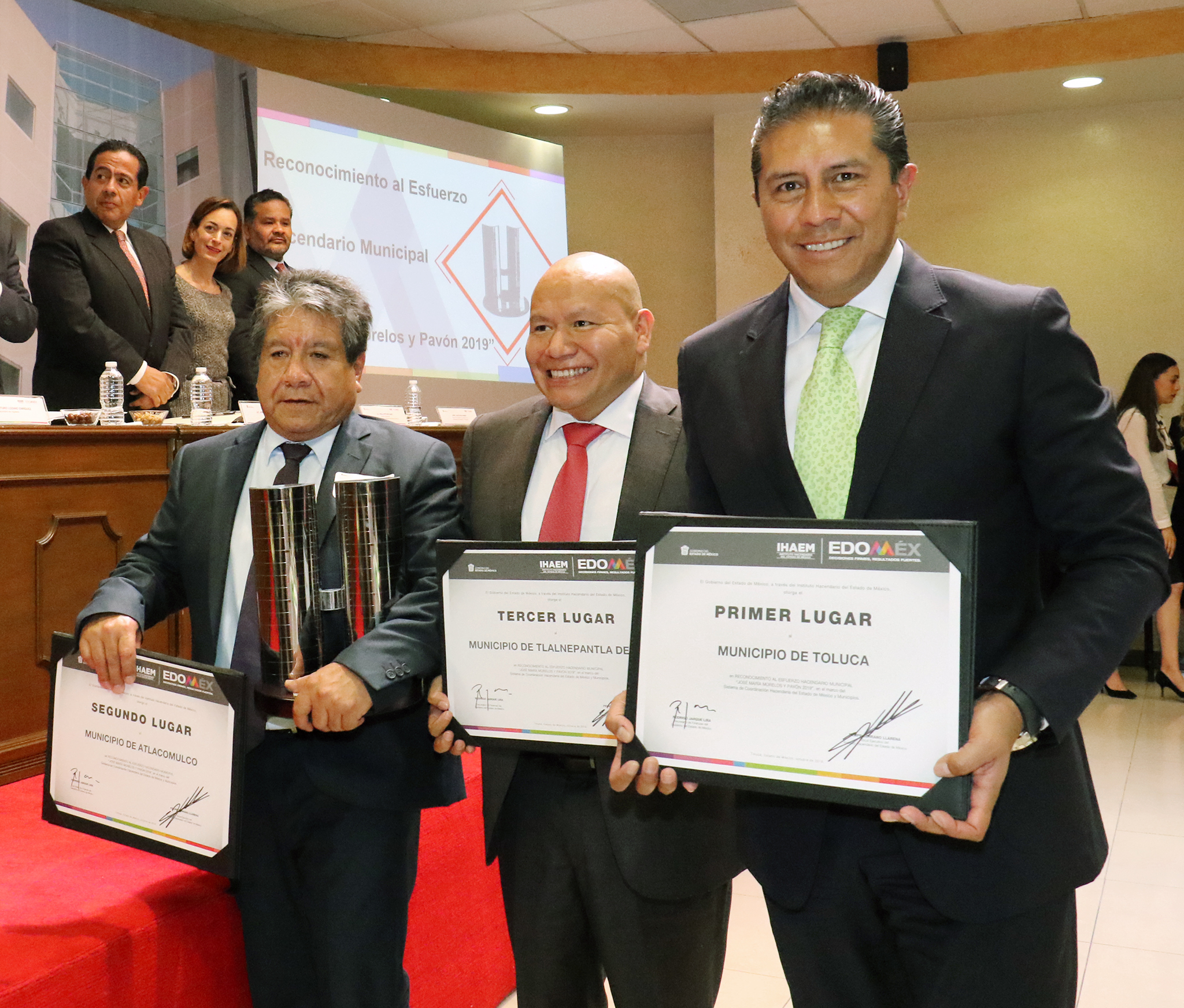 Tlalnepantla y Toluca reciben reconocimientos por sus buenas finanzas #regionmx