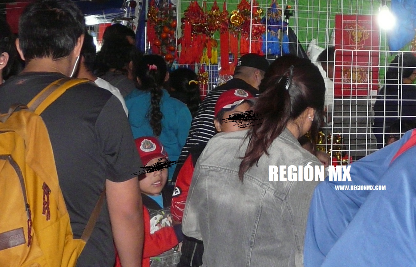 Bazares navideños, tianguis y pachangas en total descontrol en el EdoMéx #regionmx