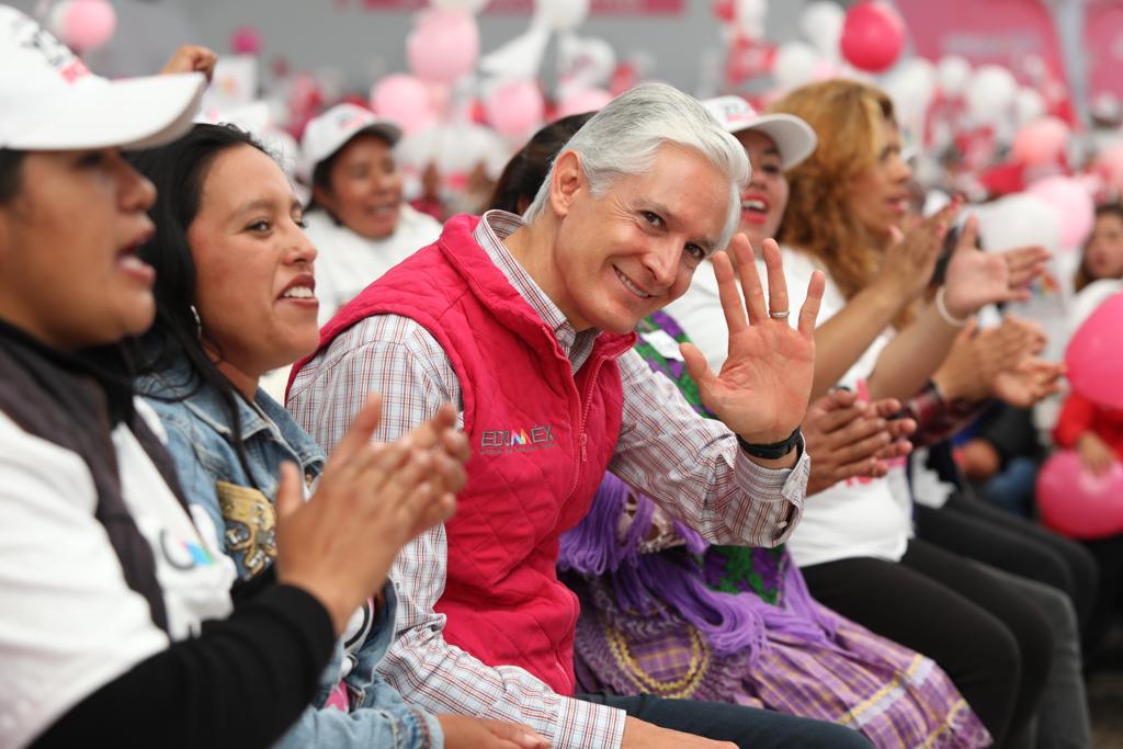 "Soy el Gobernador de las mujeres", señala Alfredo del Mazo durante entrega de tarjetas Salario Rosa #regionmx