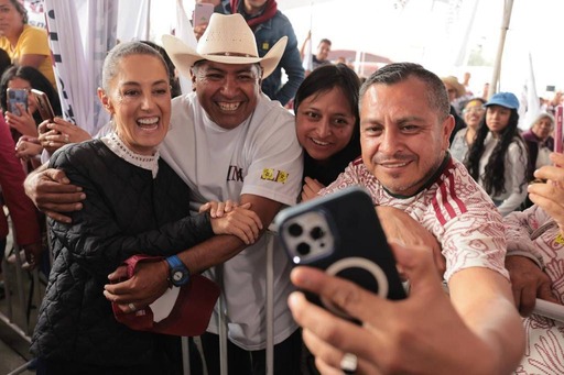Claudia Sheinbaum se reúne con morenistas en Texcoco #regionmx 