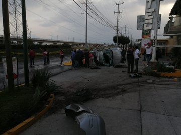 Fatal accidente en avenida de las Boulevard Solidaridad las Torres de Metepec #regionmx