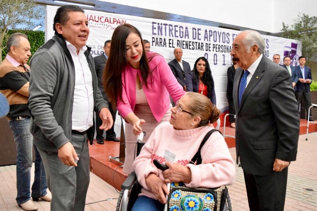 Paty Durán entrega aparatos a personas con discapacidad motriz #regionmx