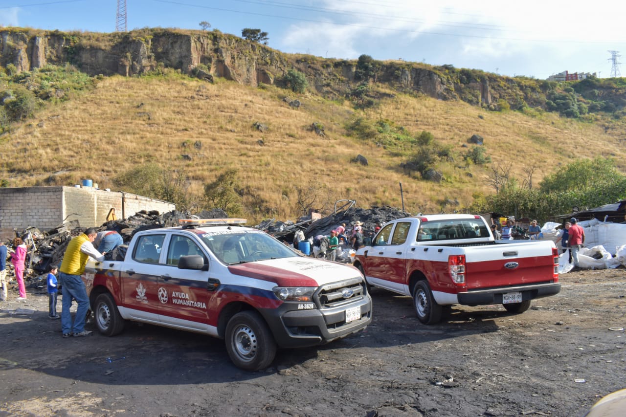 Familias afectadas por incendio en Rincón Verde reciben apoyos #regionmx