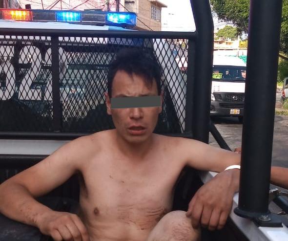 Sometido y detenido por presunto robo en combi en Naucalpan #regionmx