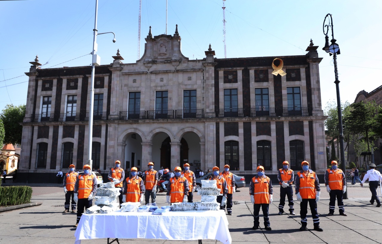 Personal de Servicios Públicos recibe equipo de protección para sanitizar la ciudad #regionmx