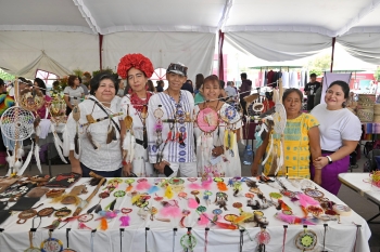 Joyería, ropa, bebidas artesanales, chocolatería, plantas y más en el "Tianguis Colibrí" #regionmx